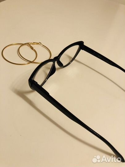 Очки кошка новые с диоптриеи 1,5– 2