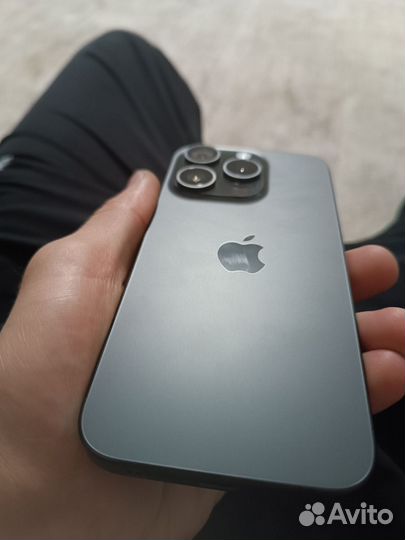 iPhone 15 Pro, 128 ГБ