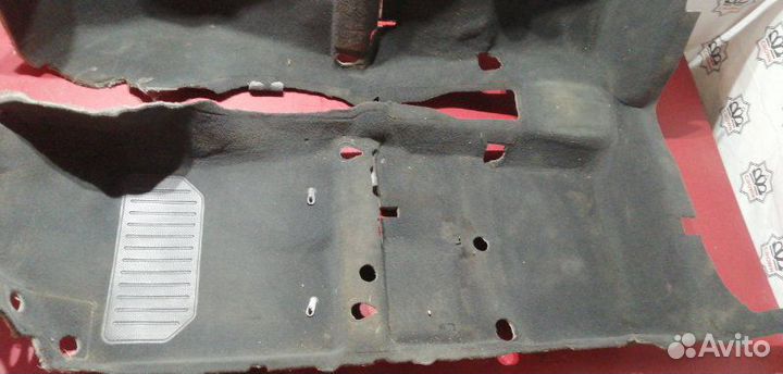 Ковровое покрытие салона Toyota Avensis Т250