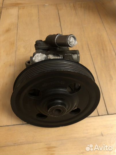 Насос гидроусилителя Land Rover freelander 2