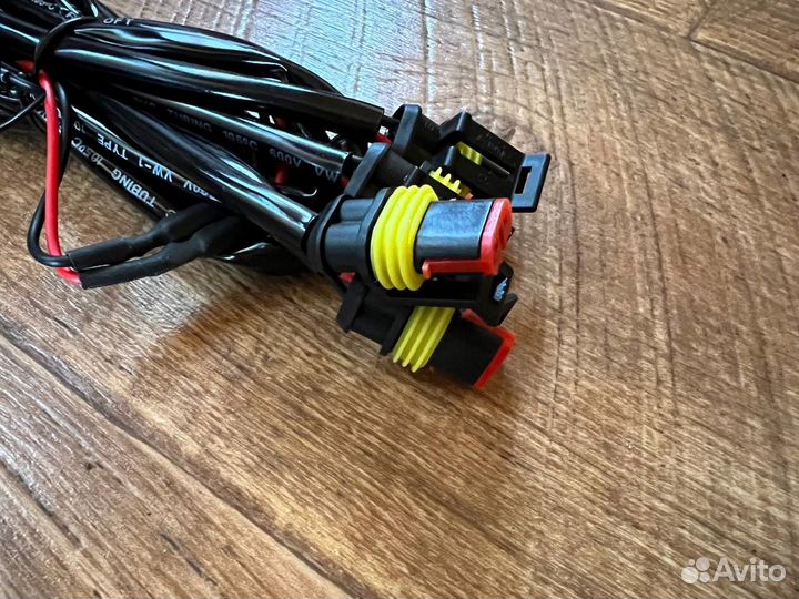 Jeep Cherokee Огни дхо в решетку радиатора 6 шт