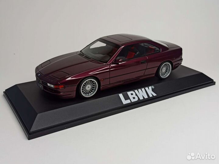 Бокс,LB-Walk витрина для моделей 1:18 Autoart