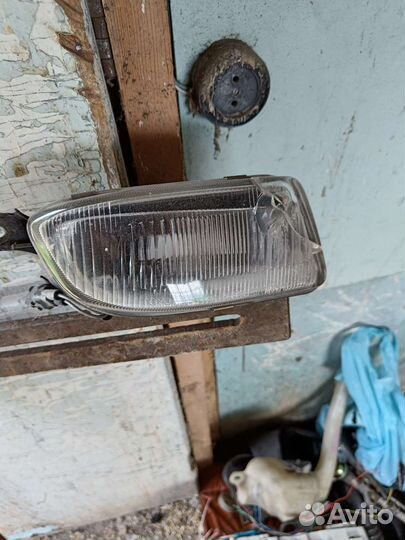 Противотуманки Toyota Celica st 202