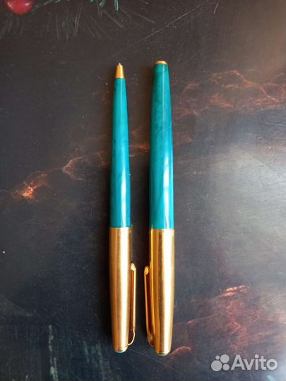 Перьевая ручка 