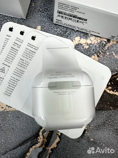 AirPods 4 Без шумоподавление