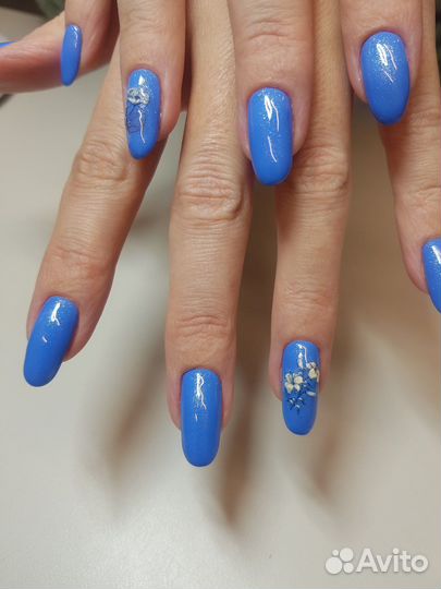 Мастер маникюра и педикюра