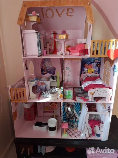 Домик кукольный