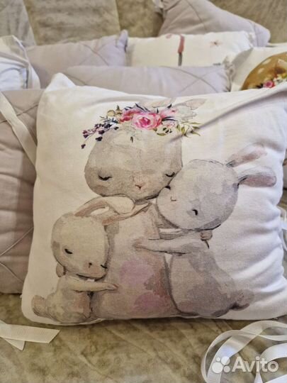 Бортики в кроватку