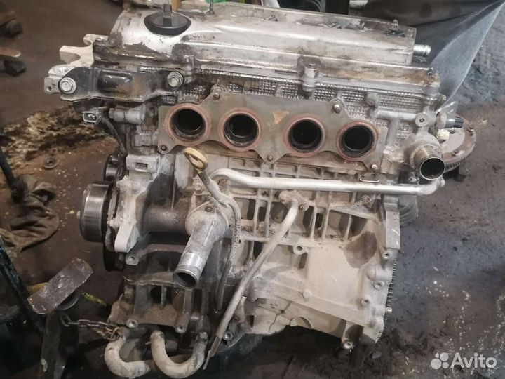 Двигатель 2 AZ FE