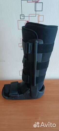 Тутор для голеностопного сустава