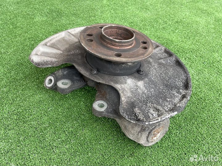 Кулак задний левый Mercedes W166 X166 C292