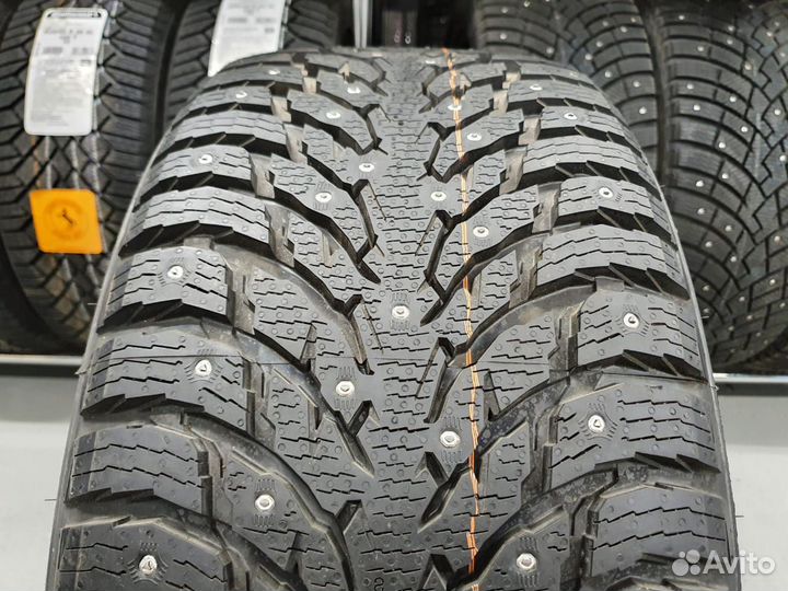 Nokian Tyres Hakkapeliitta 9 215/60 R16