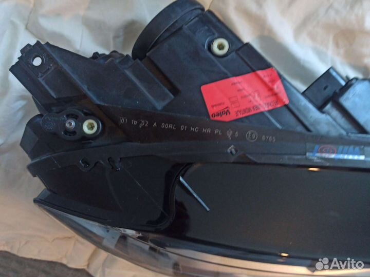 Фольксваген Гольф 7 фара передняя