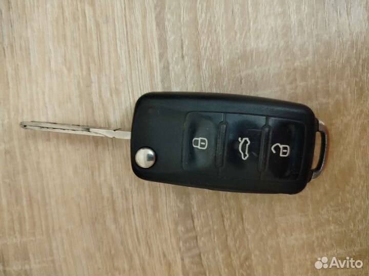 Оригинальный ключ на volkswagen