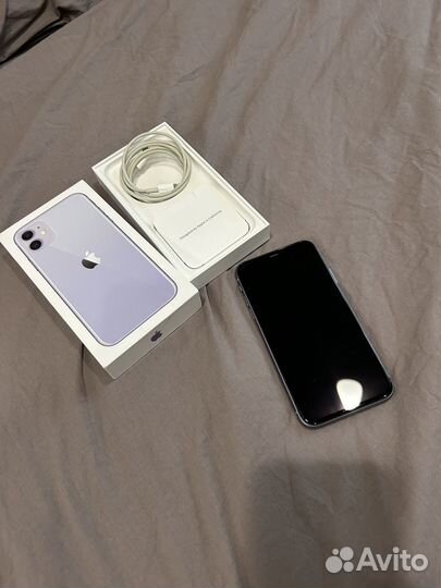 iPhone 11, 64 ГБ