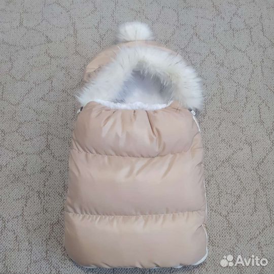 Комбинезон на выписку