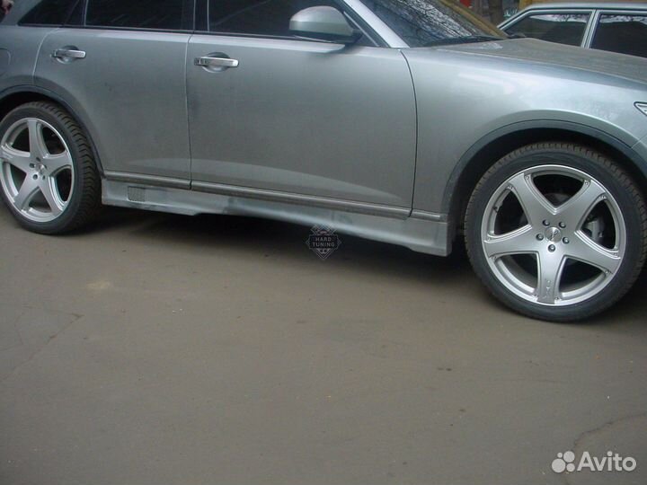 Накладки на пороги toreo Infiniti FX35/FX45