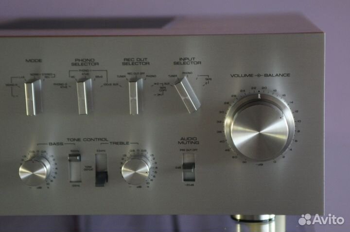 Флагман, усилитель Yamaha CA-2000(4) в 1976г