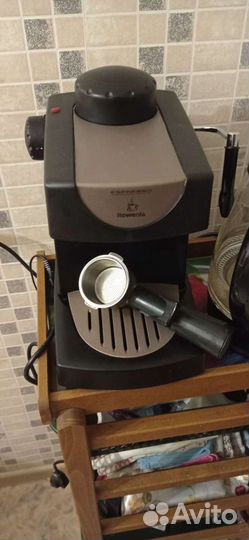 Кофеварка рожковая новая