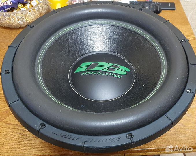 Сабвуфер DB-SA2715 D1