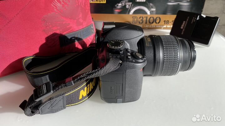 Зеркальный фотоаппарат Nikon D3100 Kit