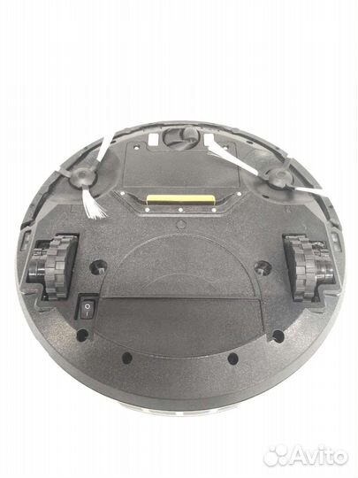 Робот-пылесос Redmond