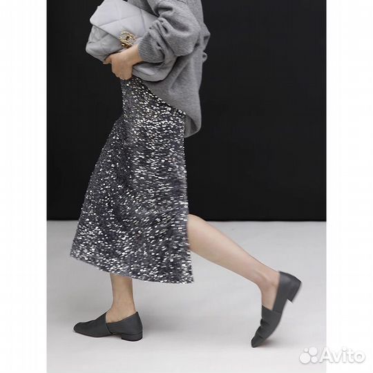 Комплект юбка с пайетками и вязаной кофтой