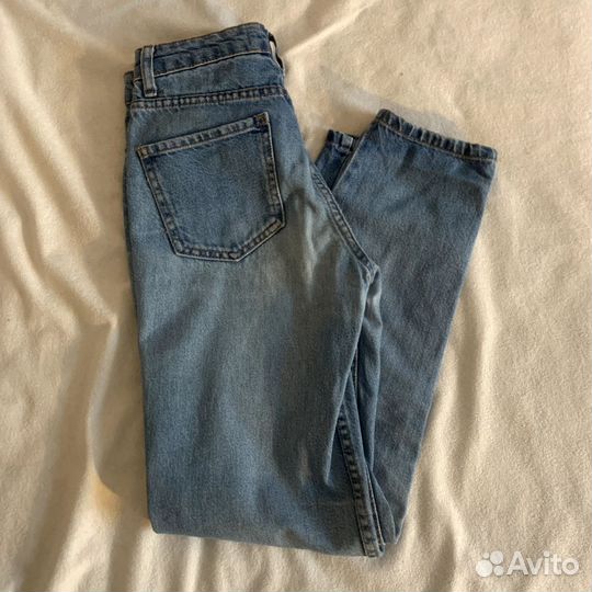 Джинсы