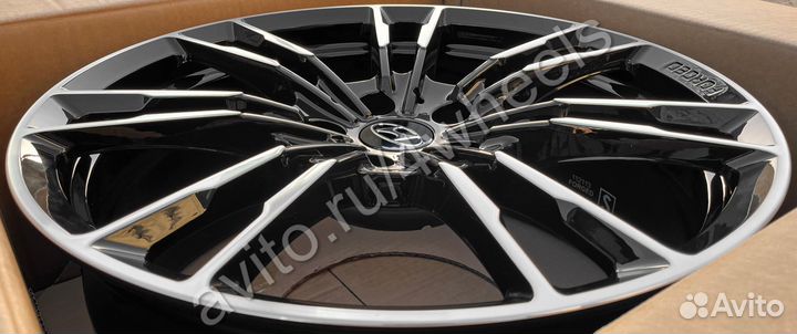 Кованые диски Hyundai Santa Fe R19 наличие