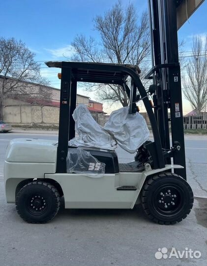 Вилочный погрузчик TFN CPCD35, 2023