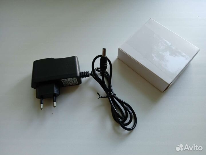 Адаптер питания AC–DC 7,5v 2a