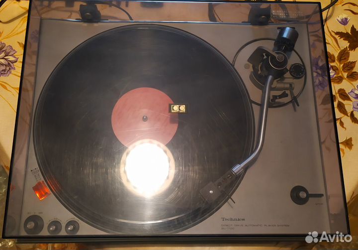 Проигрыватель винила Technics sl-1700