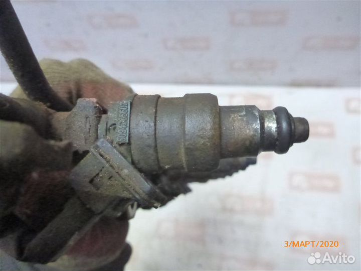 Топливная рампа Daewoo Nexia N100 A15MF 2005