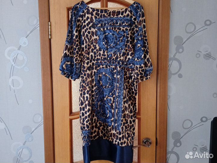 Платье женское 46 48