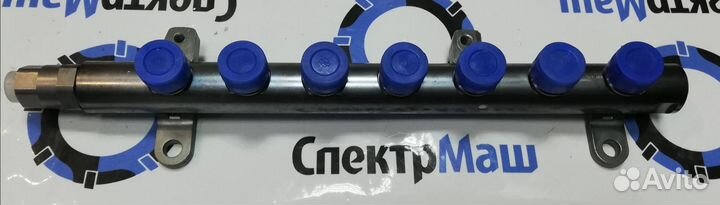 Рампа топливная левая 6585.1112304