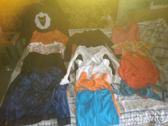 Отдам вещи женские