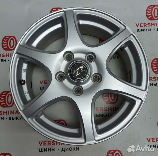 Диски без пробега по РФ R15 5/114.3 цо 73.1 мм