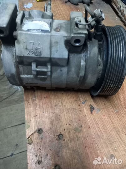 Компрессор кондиционера 2 AZ-FE