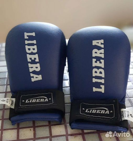 Перчатки для каратэ детские