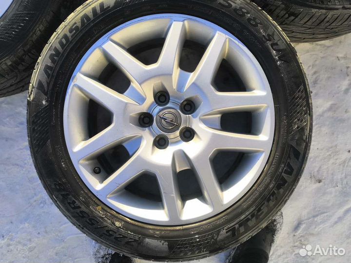 R18 Landsail LS588 225/55, PCD 5x115 DIA 70.3