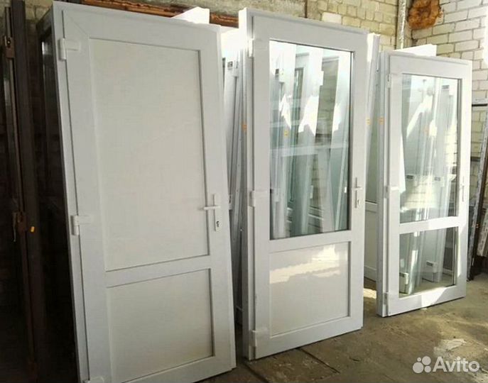 Пластиковые двери с гарантией с завода