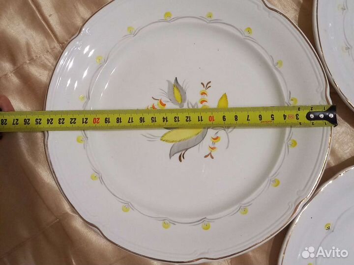 Тарелки СССР разные