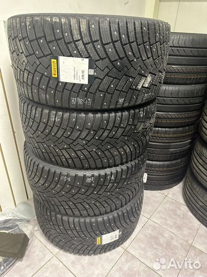 Pirelli Scorpion Ice Zero 2 315/35 R21 и 275/40 R21 111