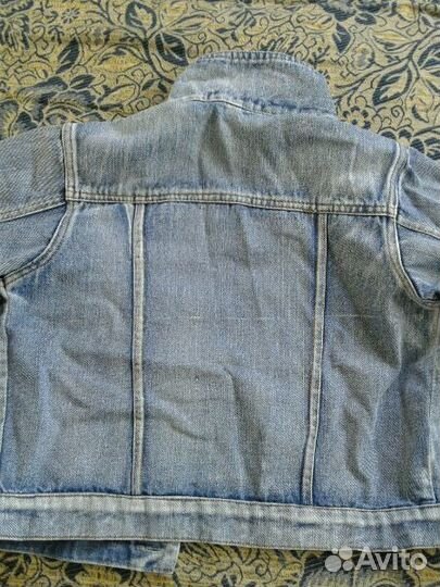 Джинсовая куртка