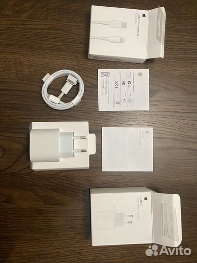 Быстрая зарядка iPhone 25w блок + кабель