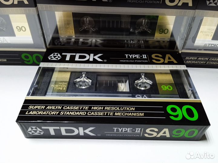 Аудиокассеты запечатанные Maxell XL II, TDK SA
