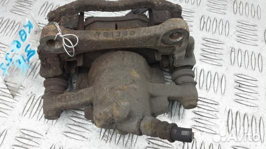 Суппорт тормозной задний правый mercedes benz vito