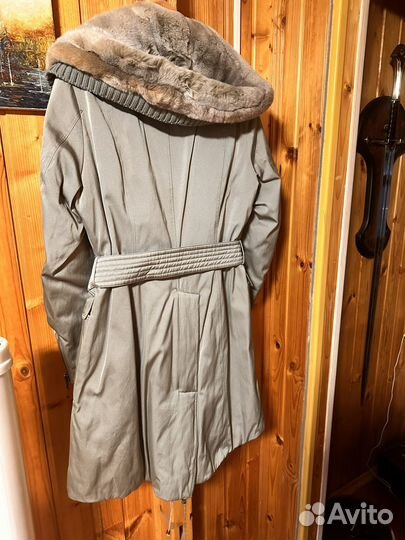 Пальто женское зимнее