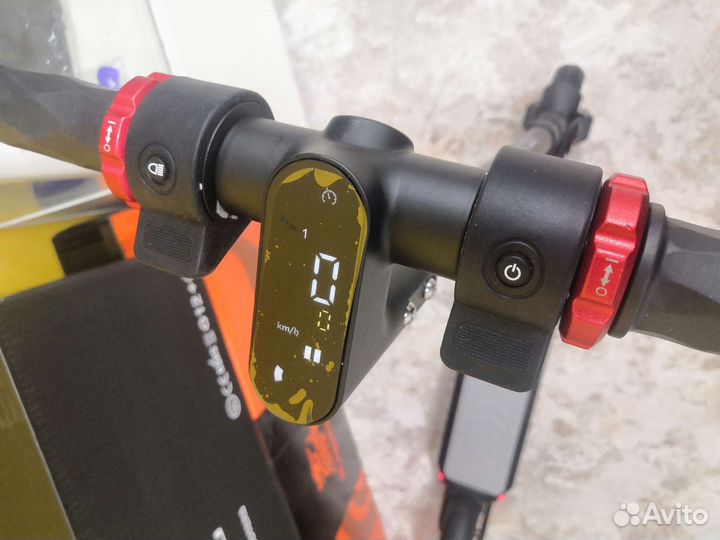 Электросамокат для детей и взрослых