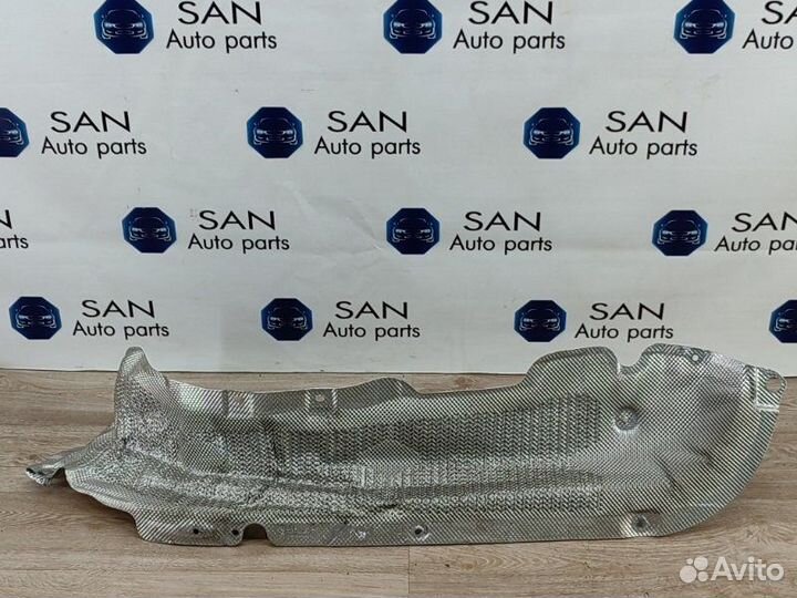 Тепловой экран передний правый Bmw 5 F10 N63B44